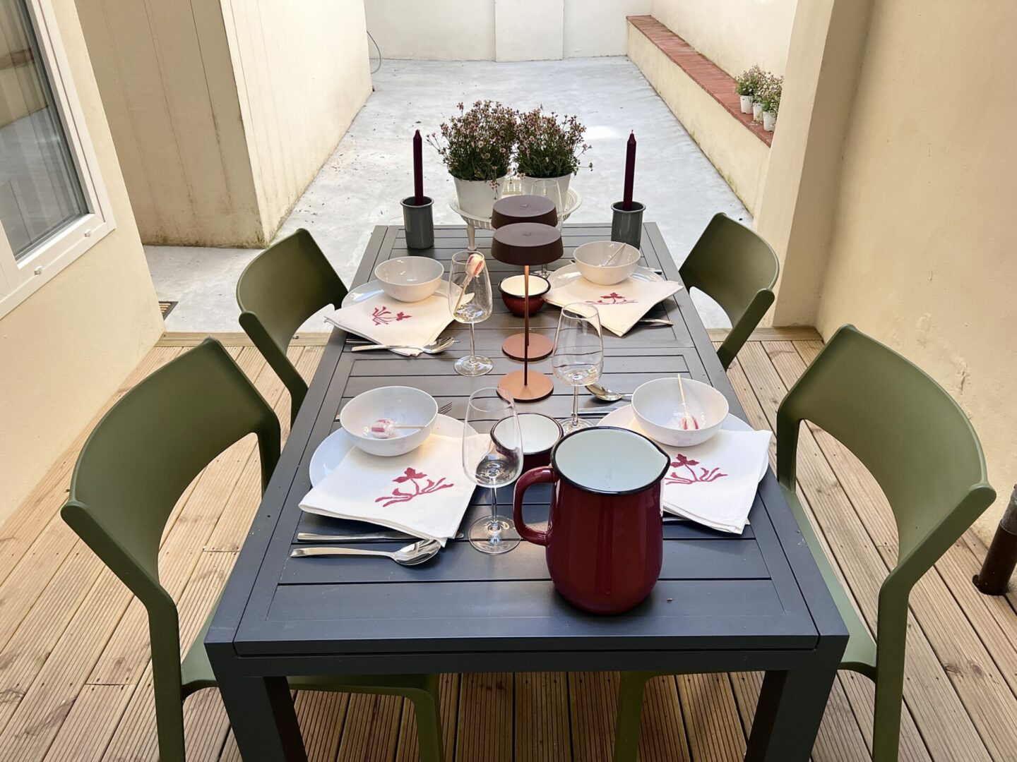 Courtyard 23