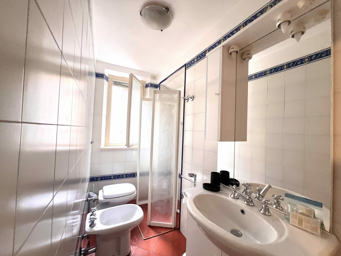 Central and cozy apartment in Lucca